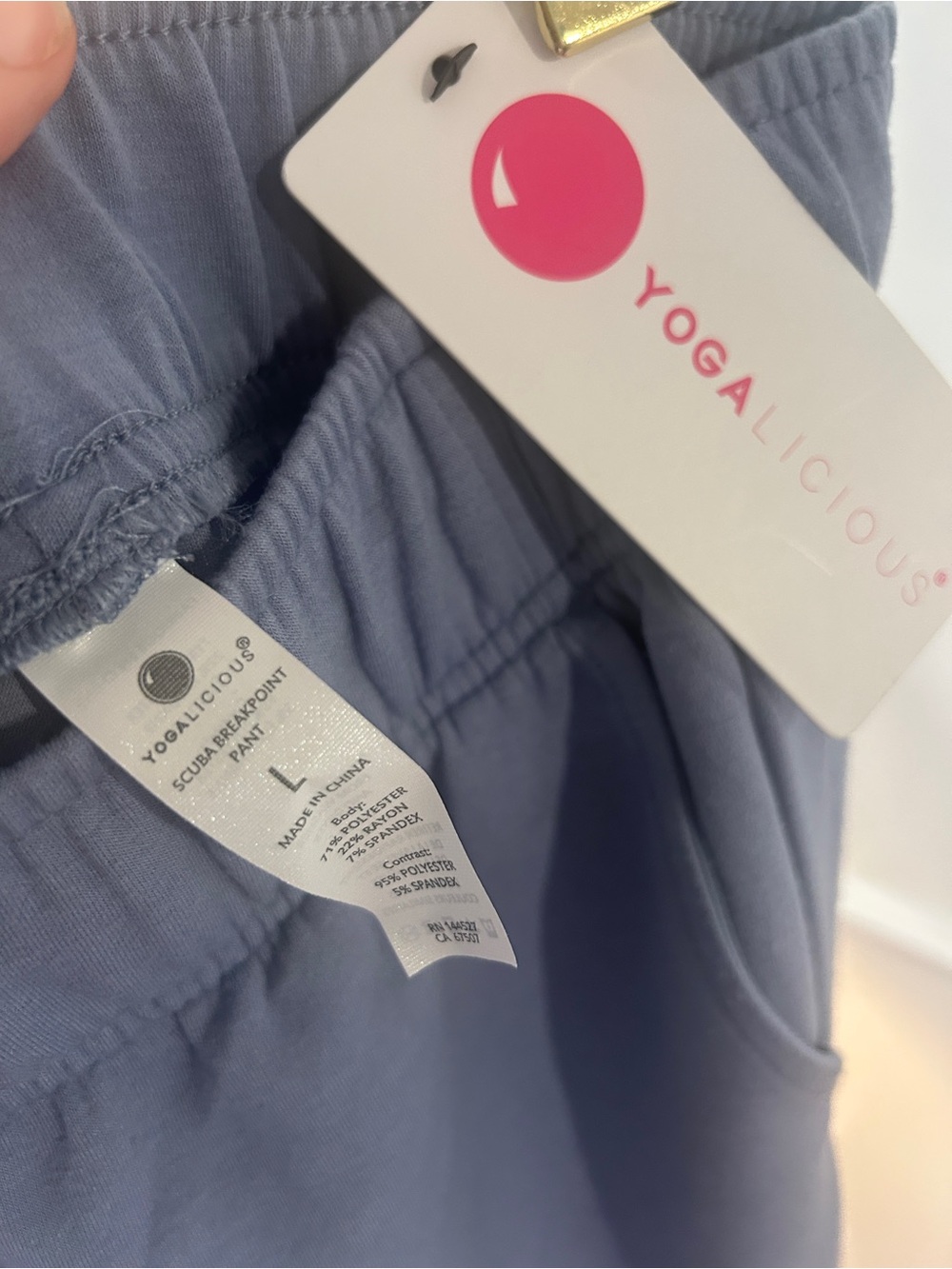 NWT Yogalicious Soft Scuba Breakpoint Pants in Tempest Blue • Women’s Large